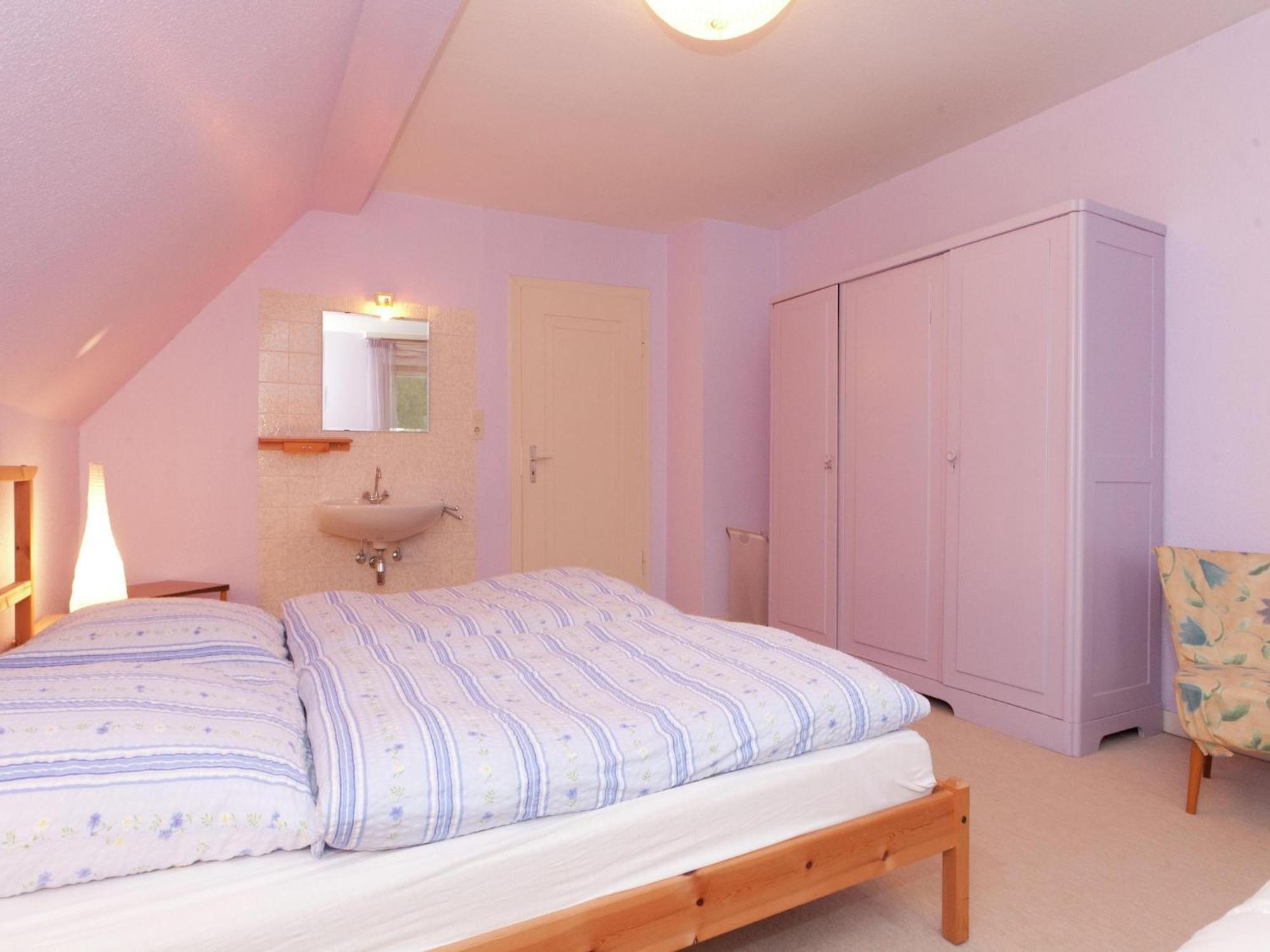 Cosy Apartment In Menkhausen Near The Ski Area Шмаленберг Екстериор снимка