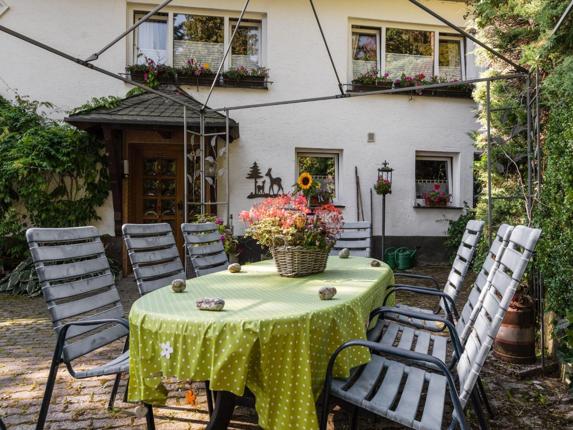 Cosy Apartment In Menkhausen Near The Ski Area Шмаленберг Екстериор снимка