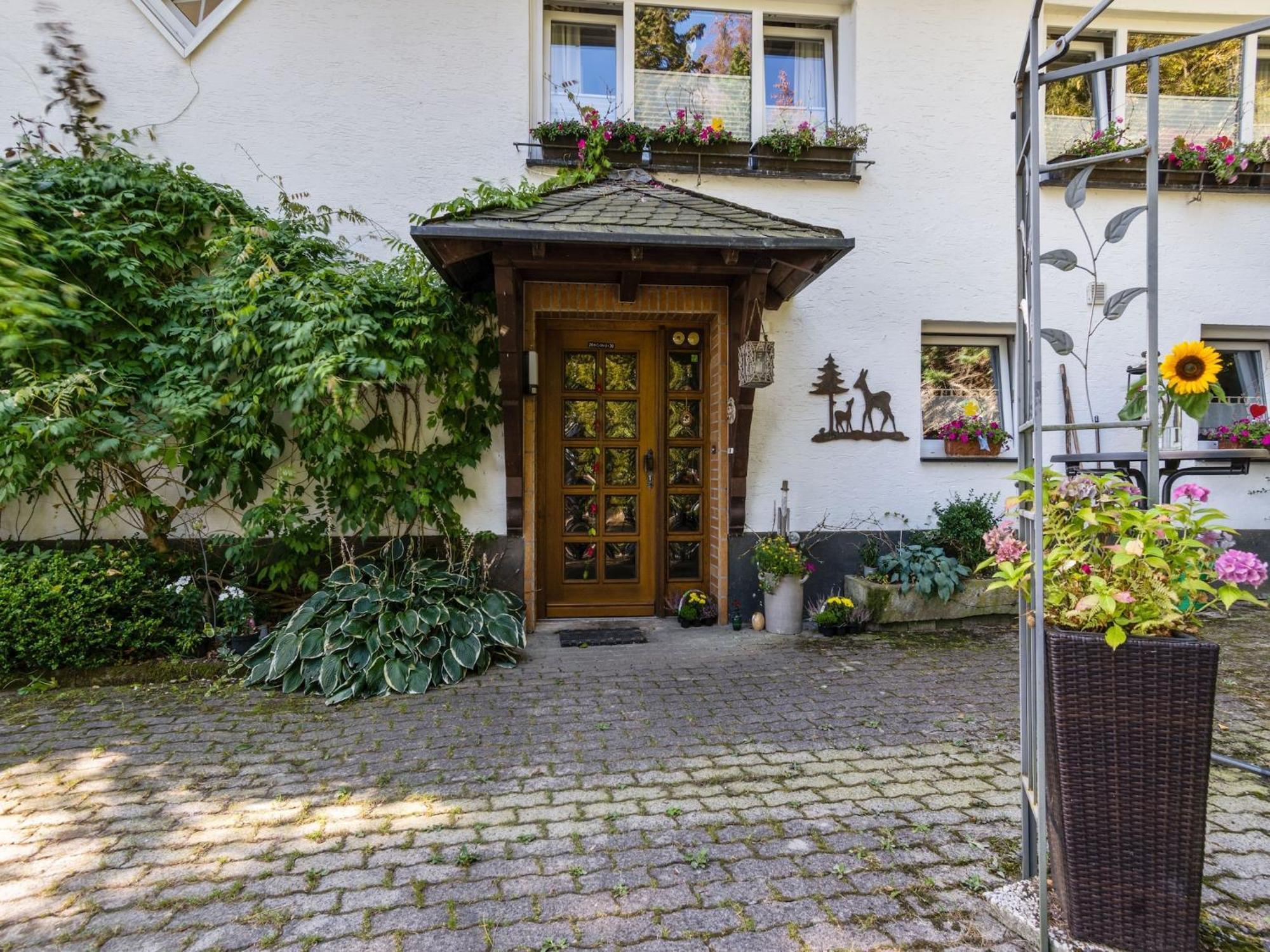 Cosy Apartment In Menkhausen Near The Ski Area Шмаленберг Екстериор снимка